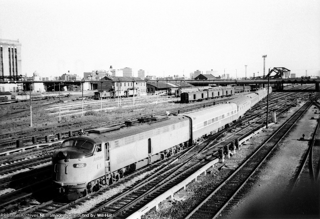 Amtrak E9A 400